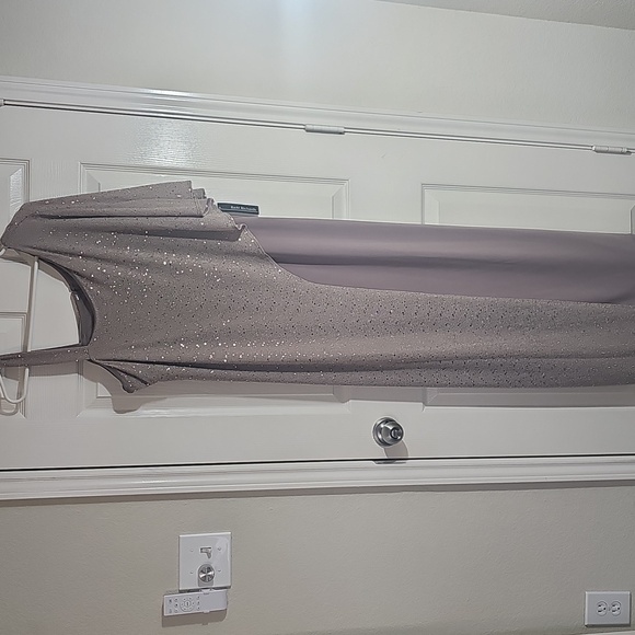 NWT R&M Mocha One-Shoulder Sequins Jumpsuit Size 18 - Picture 4 of 14